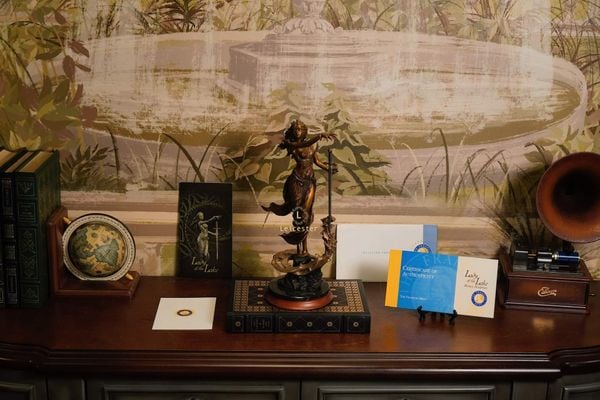  The Lady Of The Lake bronze statue by Franklin Mint 