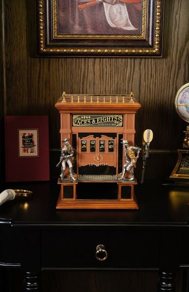  Aces and Eights Western Slot Machine 