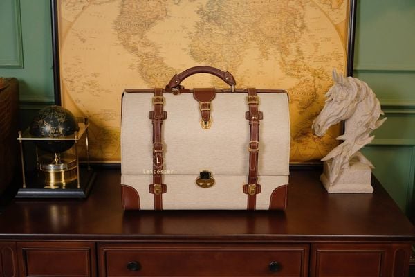  Retro Luxury Trunk Bag 