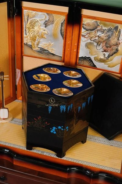  Tale of Genji Shell Matching by Franklin Mint 