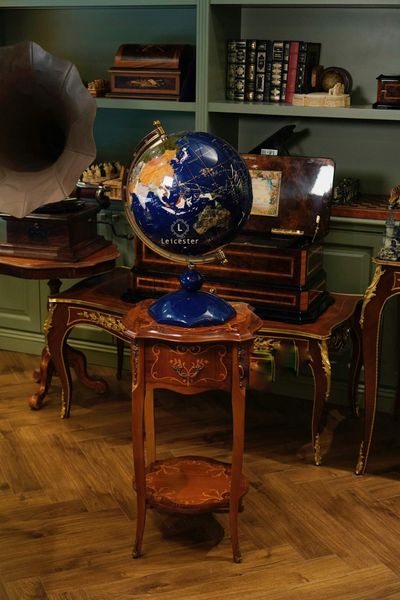  Quả địa cầu Lapis 