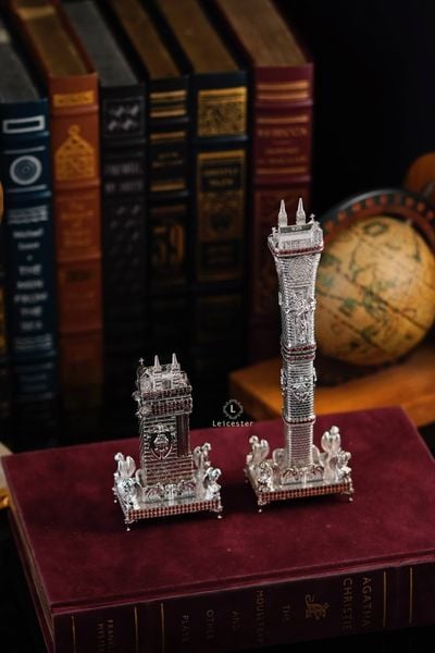  BỘ SƯU TẬP BÚT BẠC & BẬT LỬA 