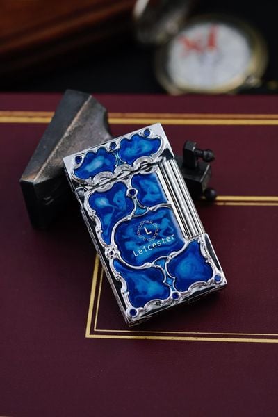  THE ROYAL SAPPHIRE S.T. DUPONT 
