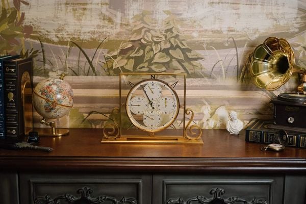  Remembrance Multi Dial Desk Clock 