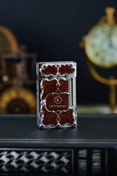  THE ROYAL CRIMSON S.T. DUPONT 