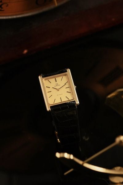  OMEGA Tank Ref 511.0404 