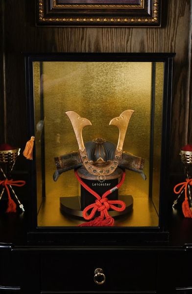  Samurai Kabuto by Lladró 