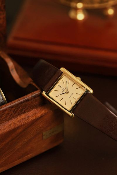  OMEGA Tank Ref 511.0404 