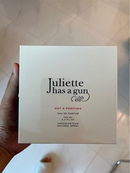  Nước hoa Juliette has a gun Not a Perfume 100ml 