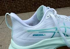 Giày chạy bộ nữ Asics GT-2000 13