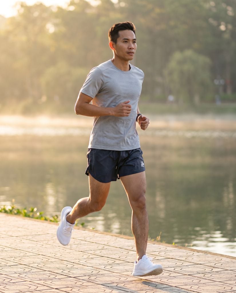 Quần chạy bộ 2 lớp Run For Happiness