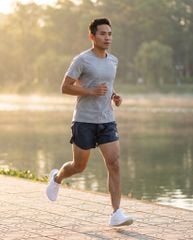 Quần chạy bộ 2 lớp Run For Happiness
