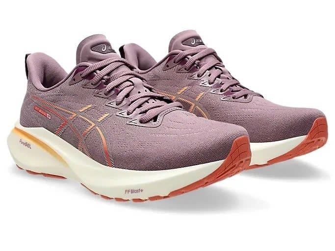 Giày chạy bộ nữ Asics GT-2000 13