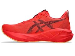 Giày chạy bộ nam Asics Novablast 5