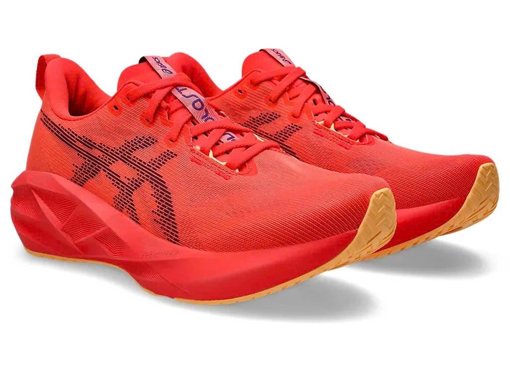 Giày chạy bộ nam Asics Novablast 5