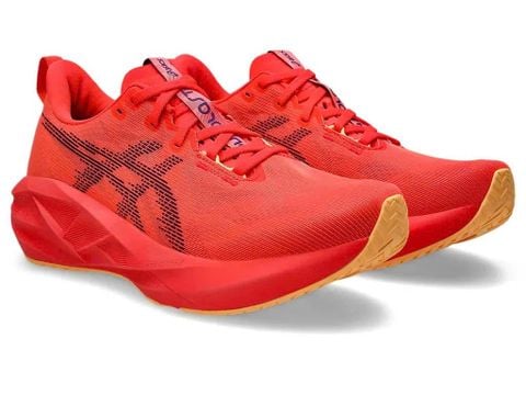 Giày chạy bộ nam Asics Novablast 5