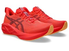 Giày chạy bộ nam Asics Novablast 5
