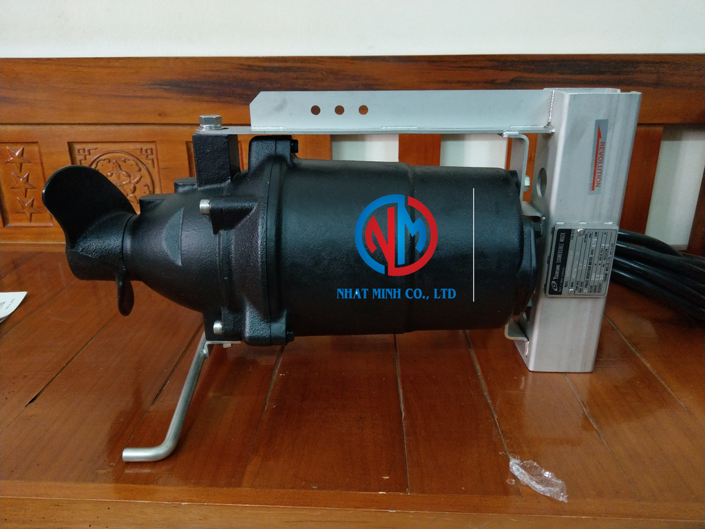 Máy khuấy chìm Tsurumi MR21NF400