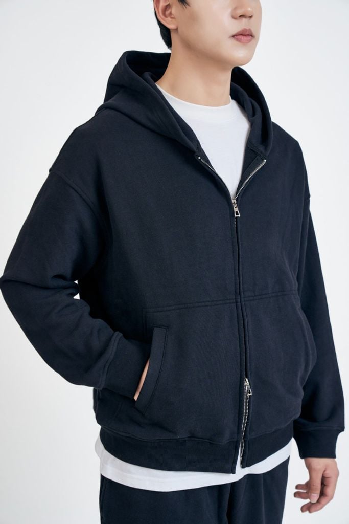 Bộ Nỉ Dài Tay GENEROS MF060125001 Màu Đen