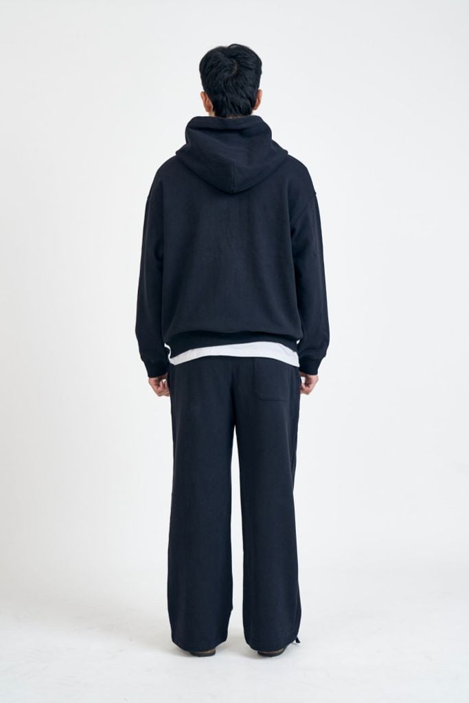 Bộ Nỉ Dài Tay GENEROS MF060125001 Màu Đen