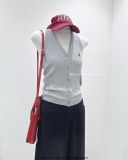  Áo dây len nút cổ yếm 5895 