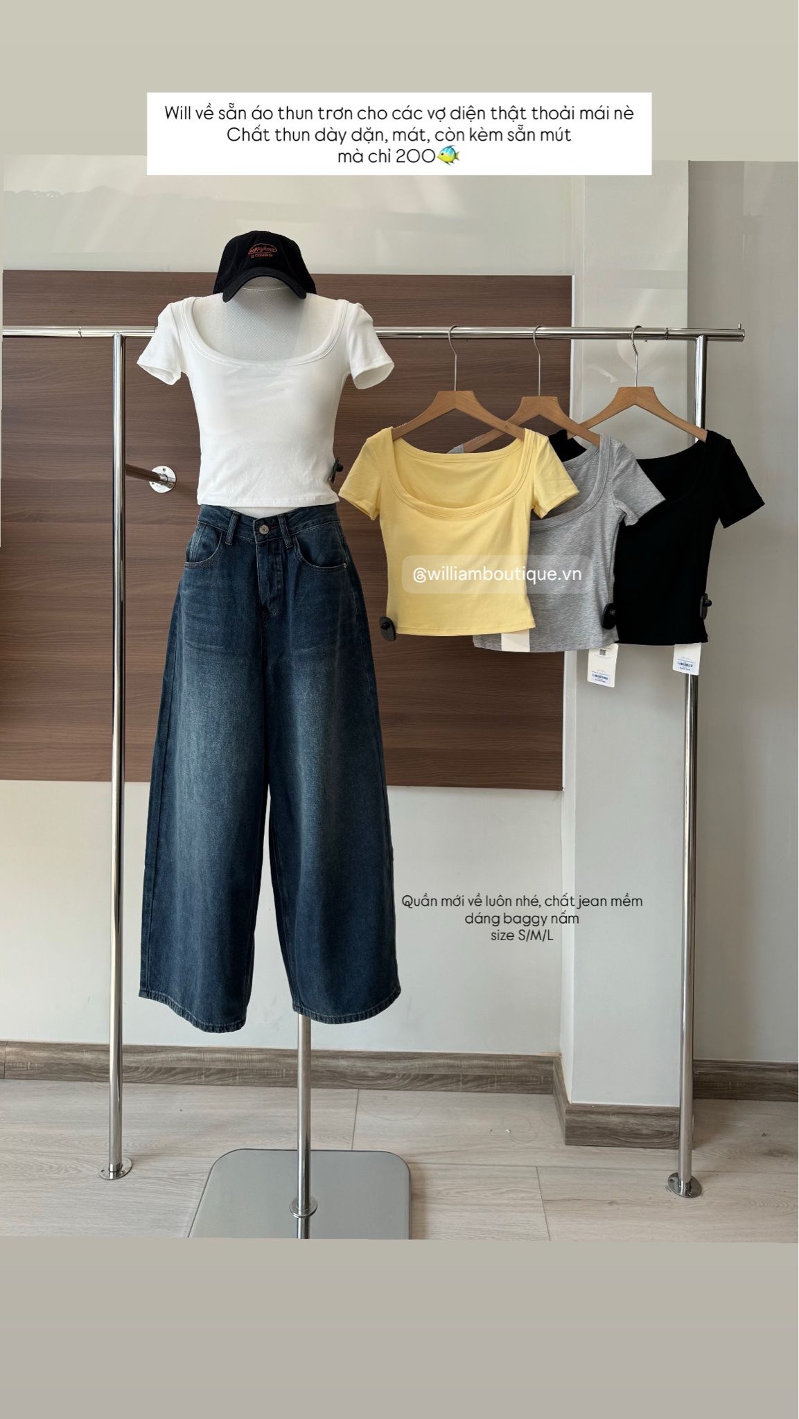  Áo thun cổ vuông có mút 2610 