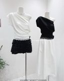  Áo thun trễ vai phối ren 6561 