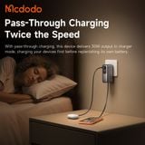  Pin Dự Phòng Kiêm Củ Sạc Kèm Cáp Type-C MCDODO FreeGo series MC-850 45W (10000mAh Power Bank, LED Display) 