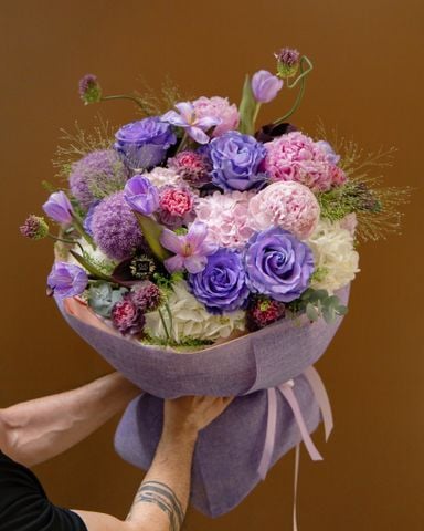  Royal Hue 
