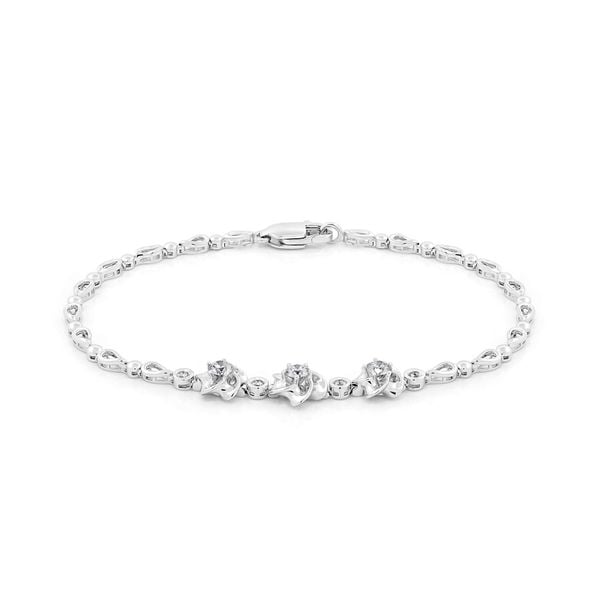 Lắc tay vàng trắng 14K gắn kim cương DOJI AFBB100017F2HA1