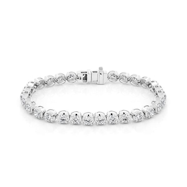 Lắc tay vàng trắng 14K gắn kim cương DOJI AFBB900629F2ML1