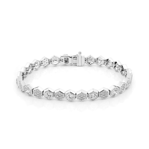 Lắc tay vàng trắng 14K gắn kim cương DOJI AFBB900631F2ML1
