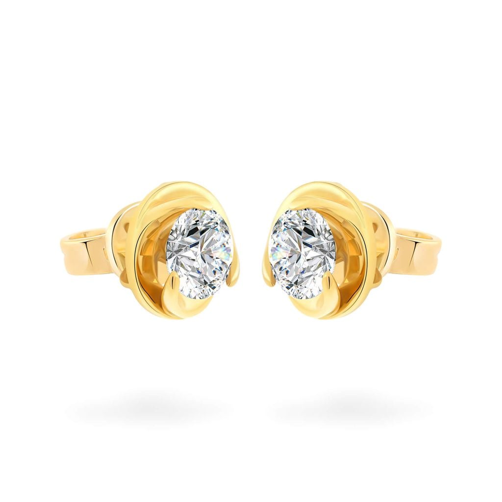 Hoa tai vàng vàng 18K gắn đá CZ DOJI AFEM300120D1CZ1 