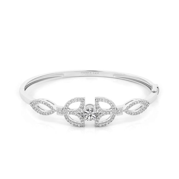 Vòng tay vàng trắng 14K gắn kim cương DOJI AFGB400037F2HA1