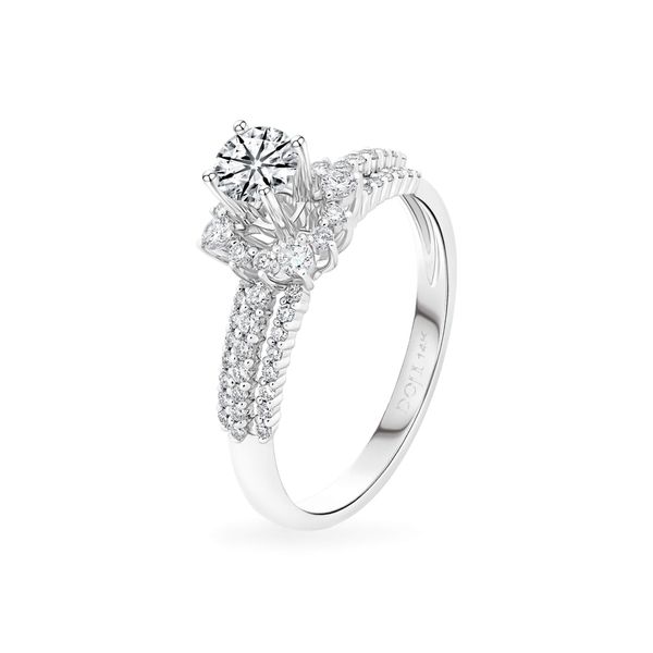 Nhẫn vàng trắng 14K gắn kim cương DOJI AFRB200243F2HA1
