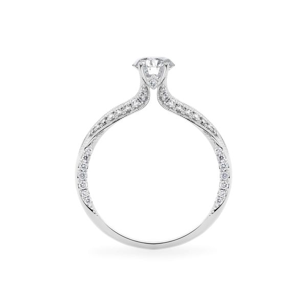 Nhẫn đính hôn vàng trắng 14K gắn kim cương DOJI AFRE000116F2HA1