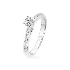 Nhẫn đính hôn vàng trắng 14K gắn kim cương DOJI AFRE010025F2HA1