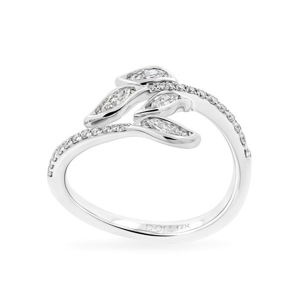 Nhẫn vàng trắng 14K gắn kim cương DOJI AFRR000503F2DA1