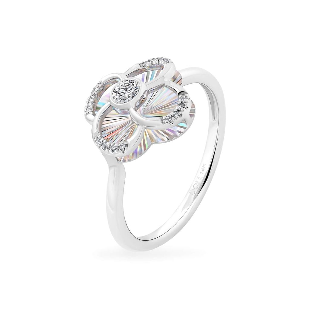 Nhẫn vàng trắng 14K gắn kim cương DOJI AFRR400220F2DA1 