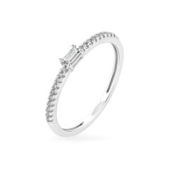 Nhẫn vàng trắng 14K gắn kim cương DOJI AFRR700053F2DA1