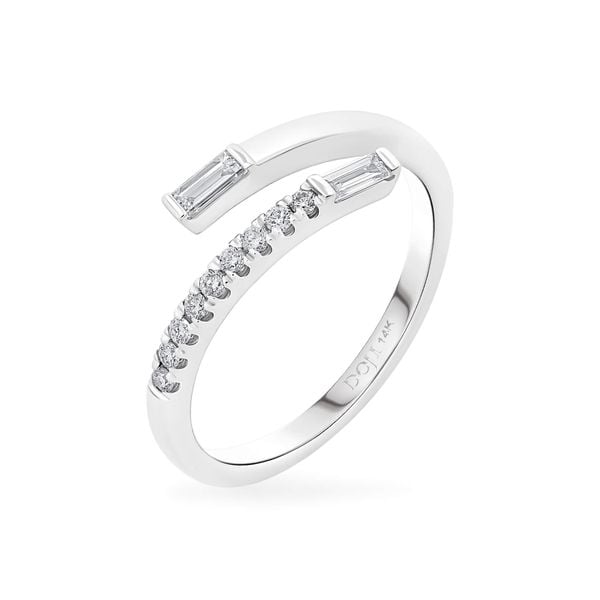 Nhẫn vàng trắng 14K gắn kim cương DOJI AFRR700128F2DA1