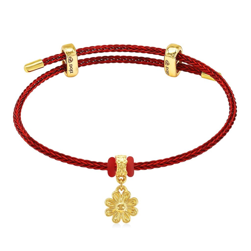 Vòng charm hoa cúc vàng 24K DOJI BCB5006110A1XX1 