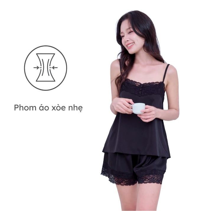  Bộ đồ ngủ nữ ELLE LD2604 hai dây quần short phối ren 
