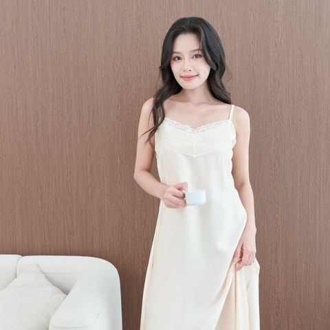  Đầm ngủ nữ ELLE LN2605 hai dây dáng dài phối ren 