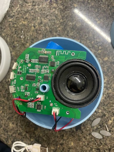  Loa chậu cây THANH LÝ 