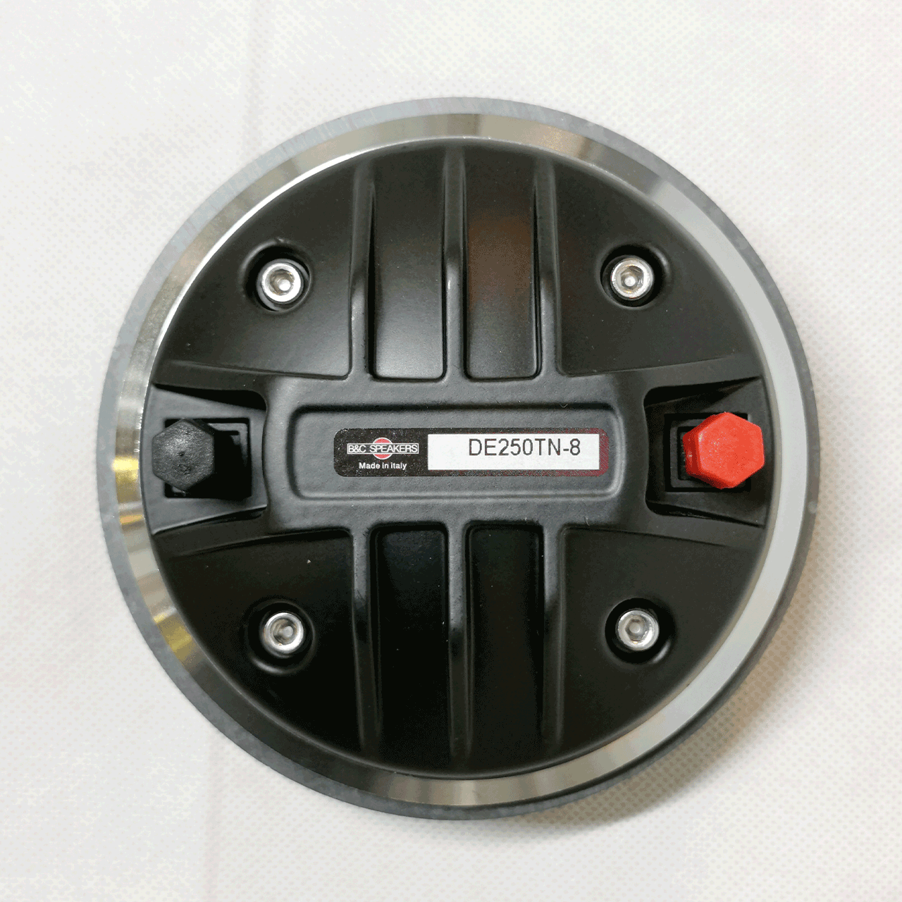 CỦ TREBLE B&C SPEAKERS DE250TN