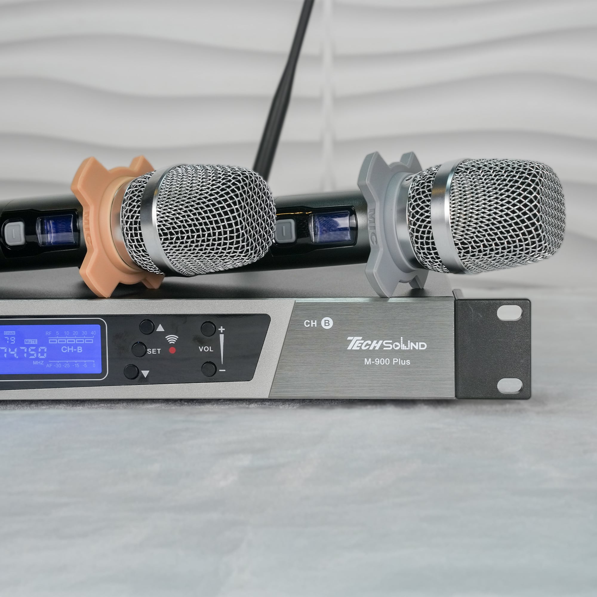 Micro không dây cao cấp M900 Plus