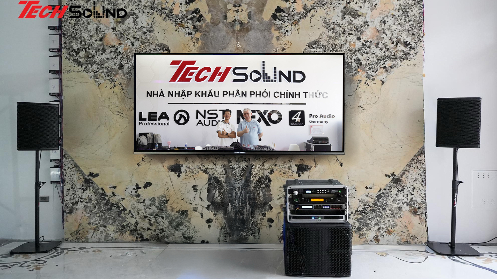 Dàn Karaoke Gia Đình D&b Audiotechnik E8