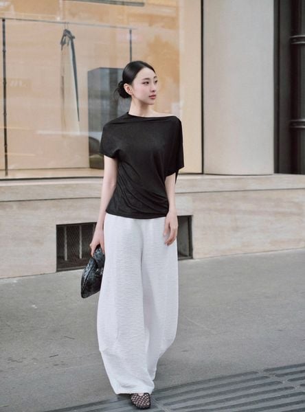  White Cloudy Crinkle Pants 