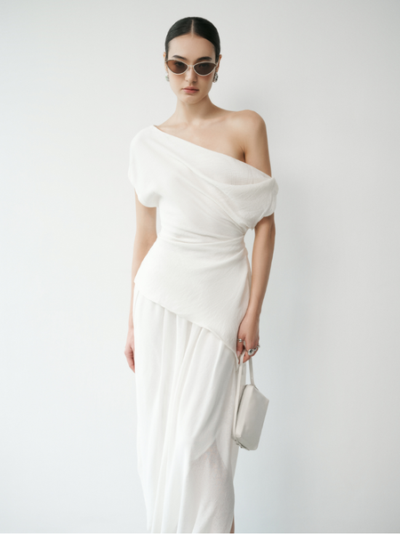  Asymmetric One-shoulder Top 
